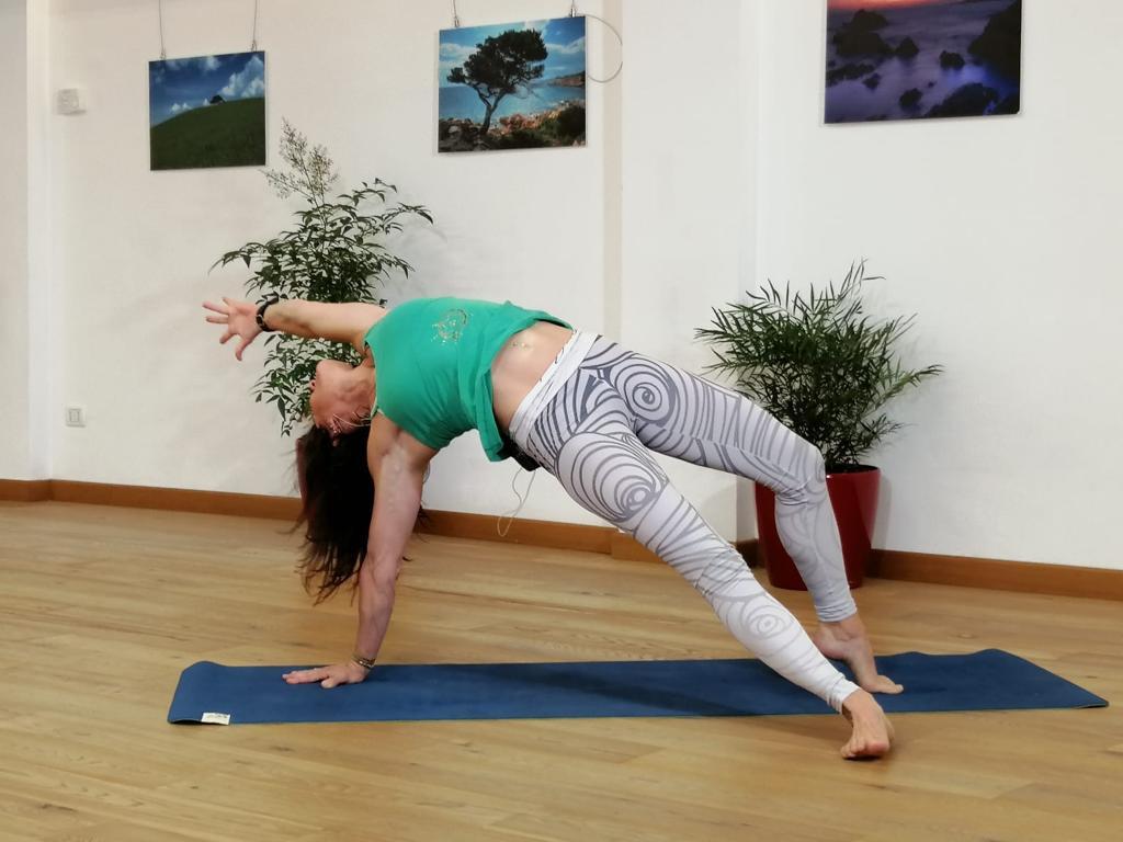 Posizioni yoga per surfisti