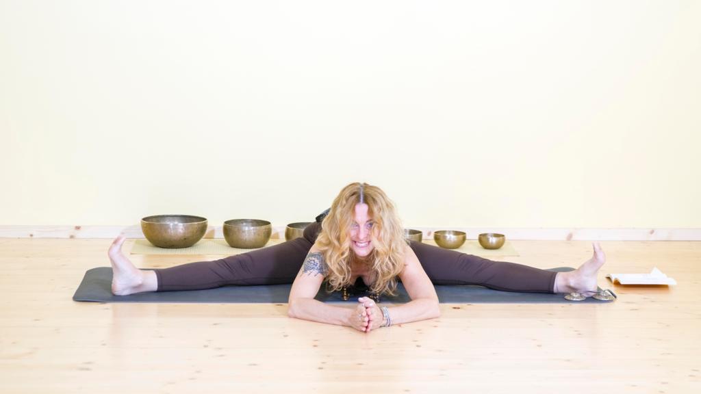 Yoga tra allungamenti e aperture