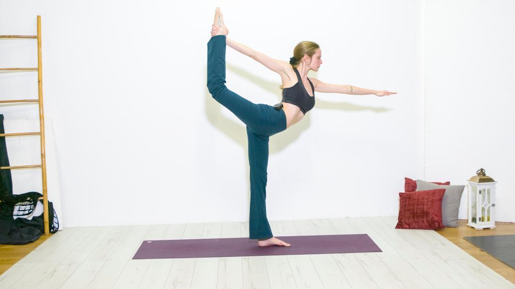 Yoga Backbends livello intermedio