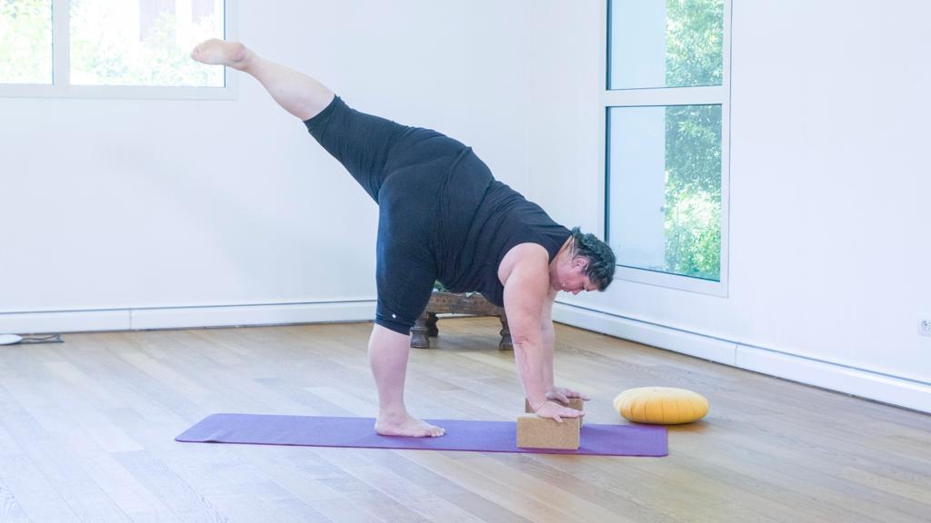 Yoga per i meridiani dell'intestino